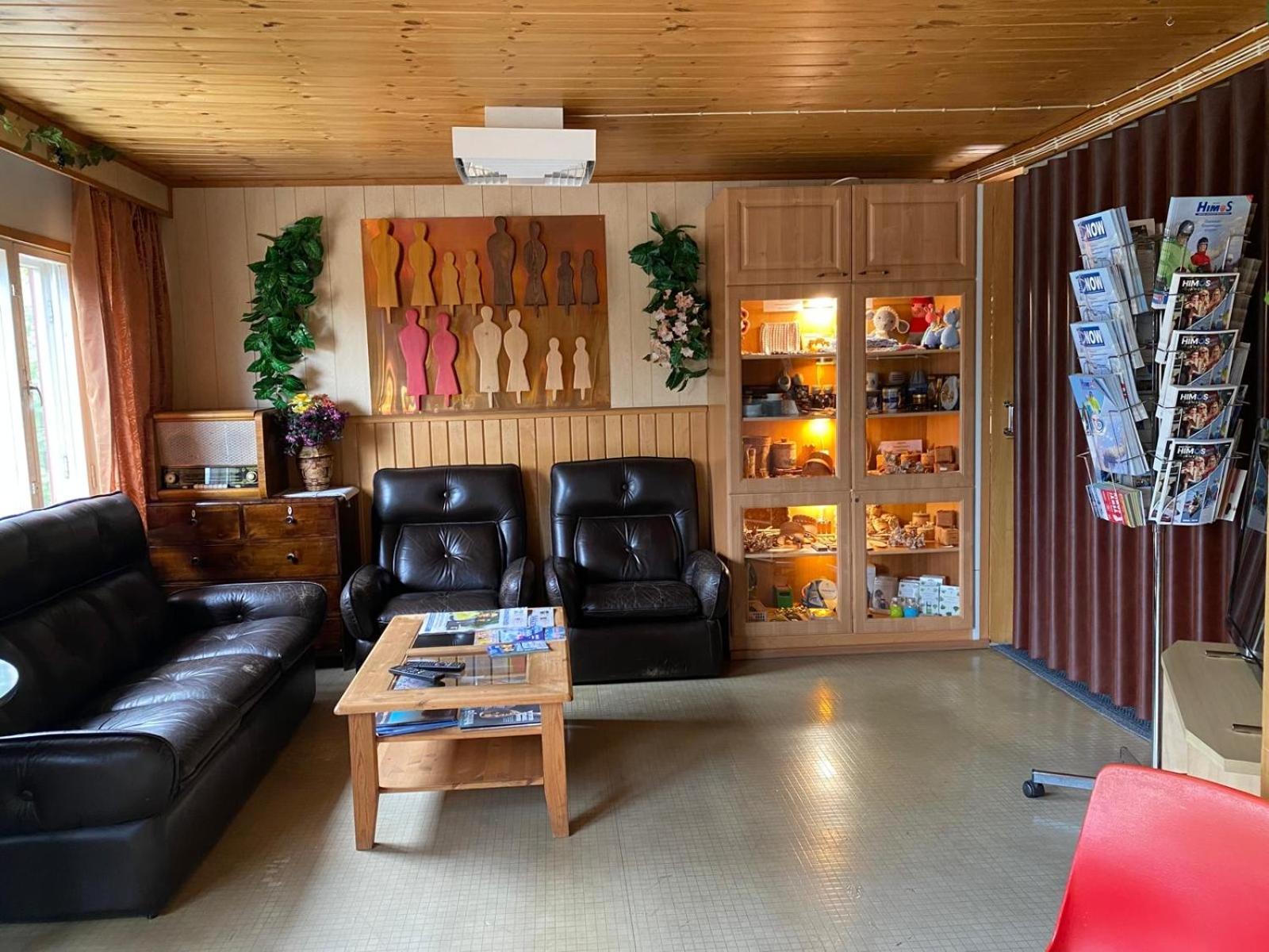 Jaemsaen Gasthaus Buitenkant foto