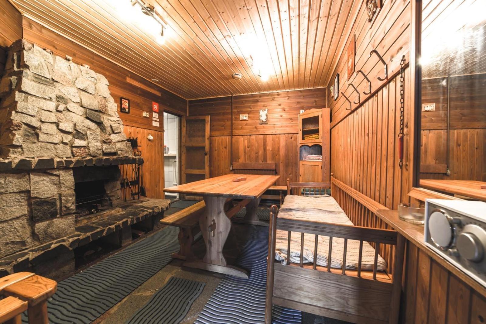 Jaemsaen Gasthaus Buitenkant foto